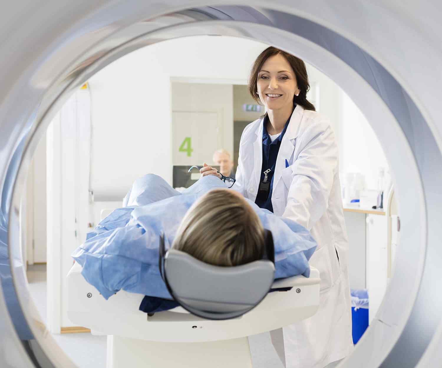 https://apollohosp.co.in/wp-content/uploads/2021/08/card_image_02.jpg
