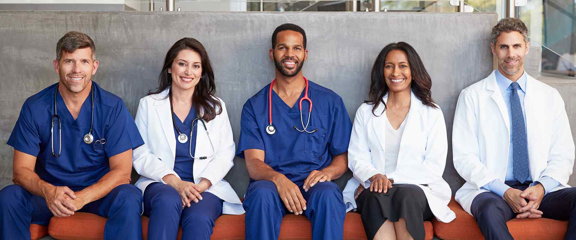 https://apollohosp.co.in/wp-content/uploads/2021/08/hero_home_03.jpg